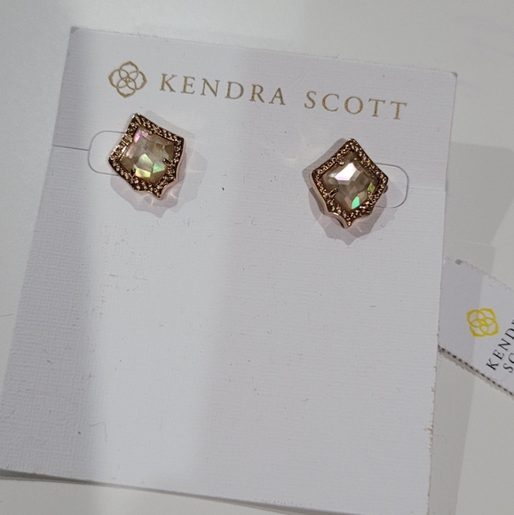 Kendra Scott Rose Gold Necklace Stud Earring Set - Picture 14 of 16